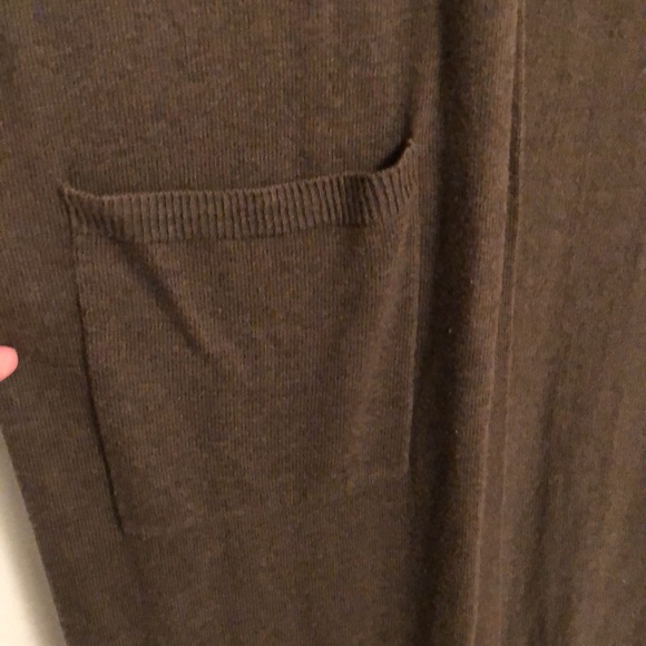 Reitmans long sweater size Small. Khaki green. - Picture 3 of 5